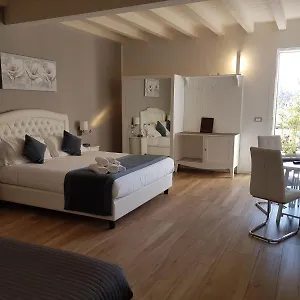 Frühstückspension Emozioni E Relax, Pietole